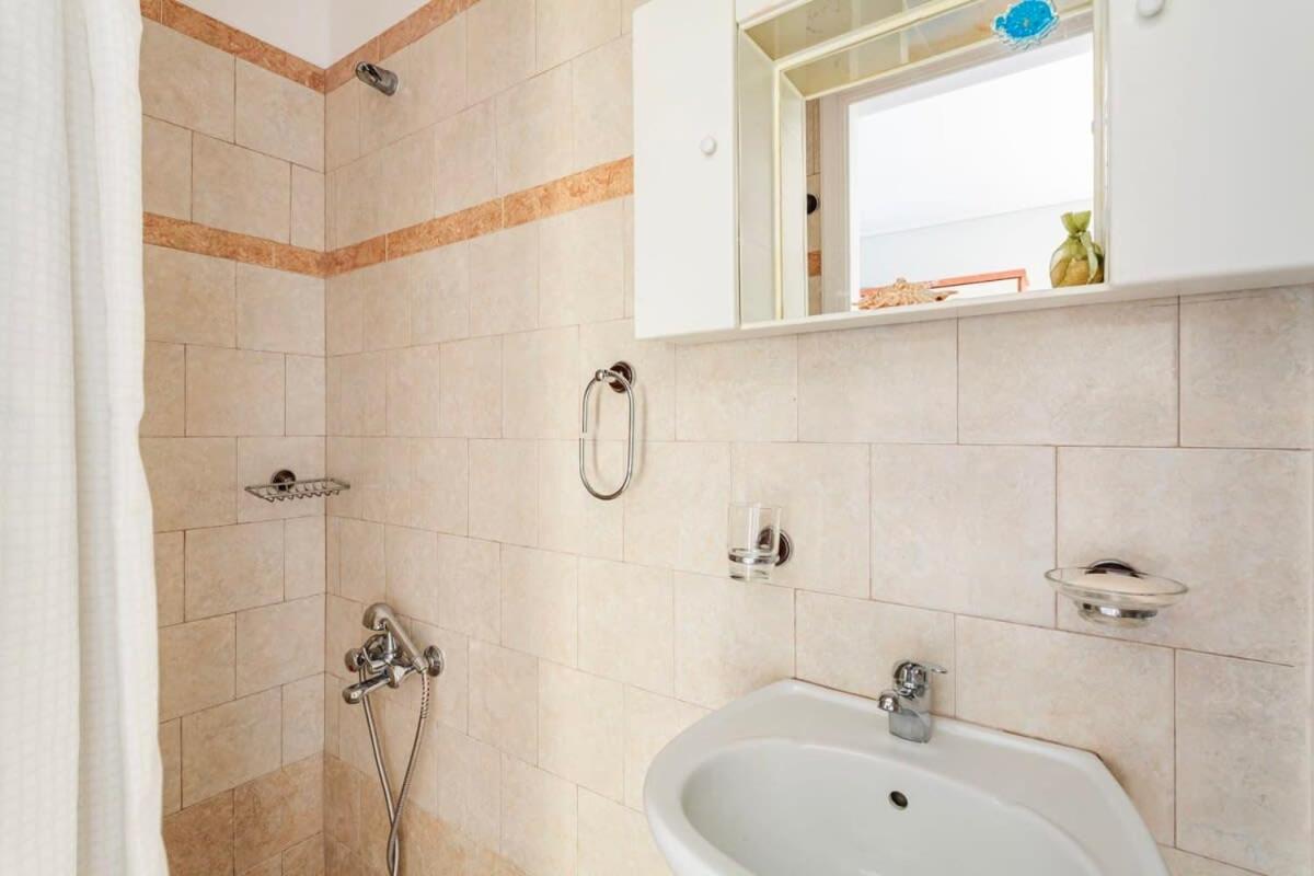 Villa Seaview Terrace Haven-Perfect Location By The Sea Kalamata Exterior foto