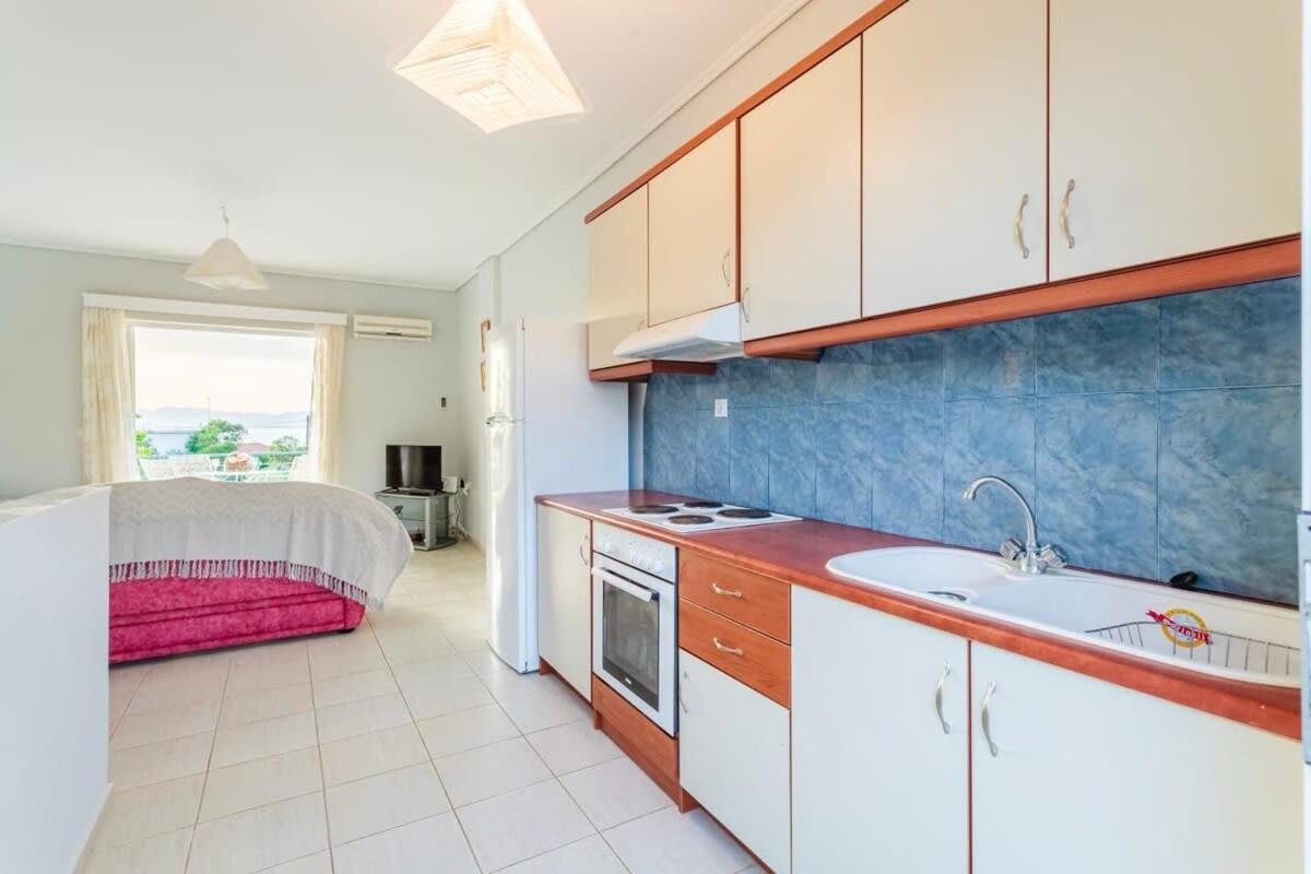 Villa Seaview Terrace Haven-Perfect Location By The Sea Kalamata Exterior foto